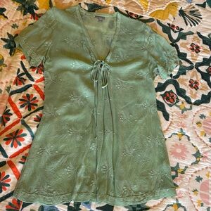J. Jill Sage Green Tie-Front Embroidered Short-Sleeve Tunic